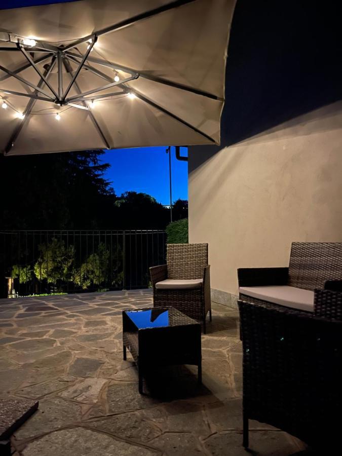 Al Laghetto La Morra Bed & Breakfast Bagian luar foto